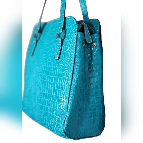 Bridge Road Turquoise Alligator Pattern Women's Purse - Picture 4 of 5